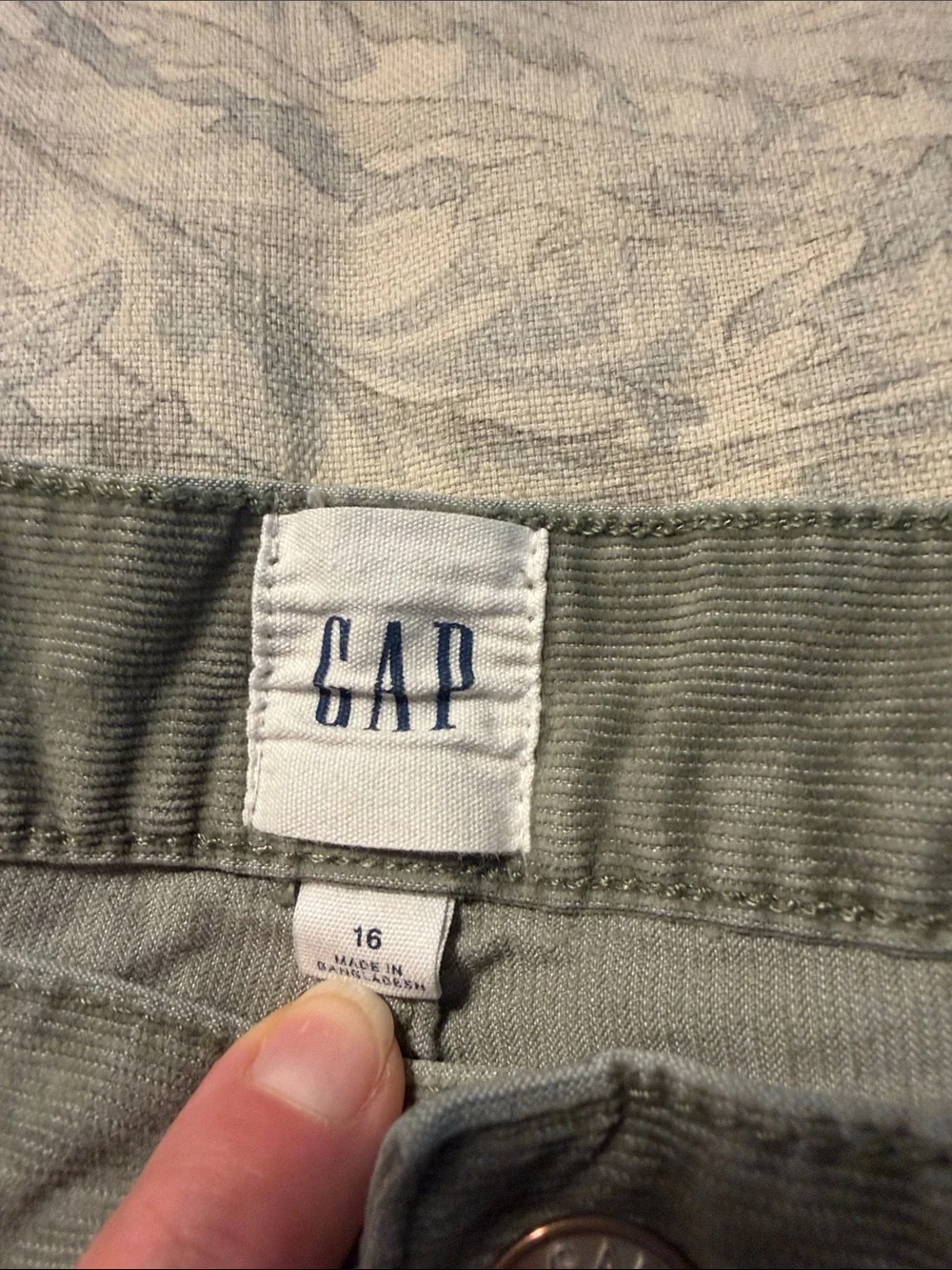 GAP Olive Green Corduroy Low-Rise Women's Shorts